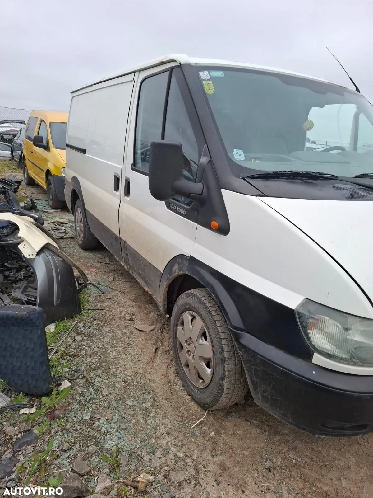 Dezmembrez Ford Transit 2.0 tddi - 2