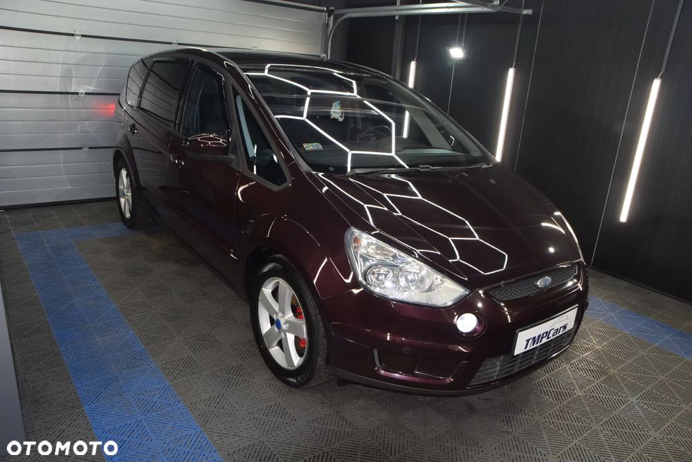 Ford S-Max - 23