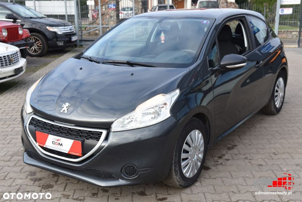 Peugeot 208 - 7