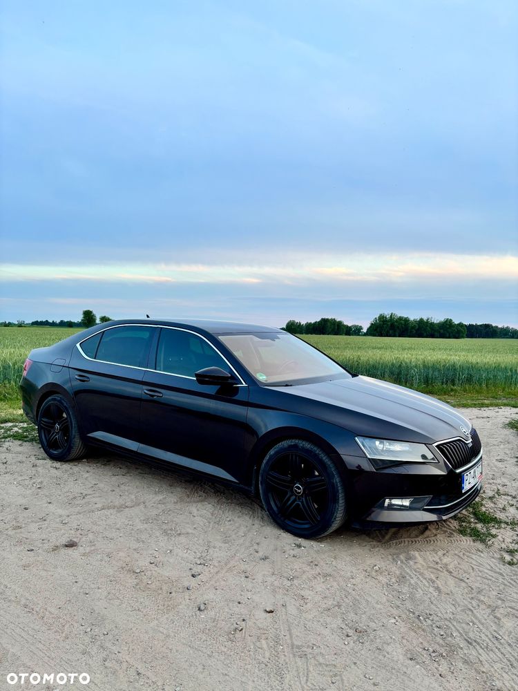 Skoda Superb 2.0 TDI 4x4 Ambition DSG - 1