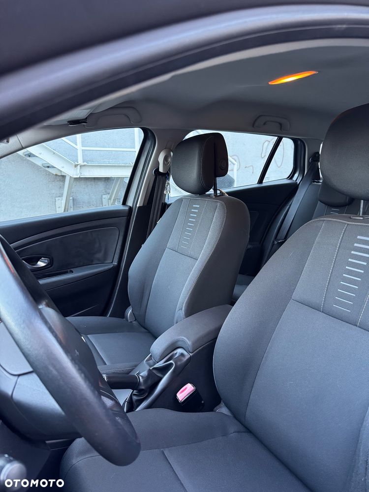 Renault Megane 1.6 16V 110 Expression - 14