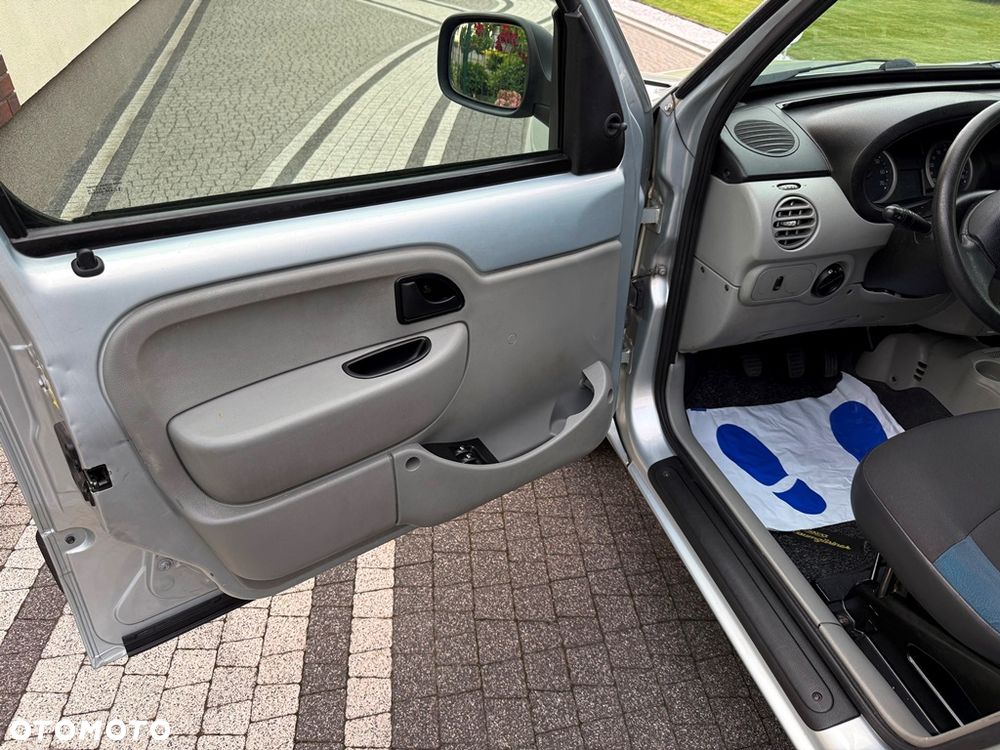 Renault Kangoo 1.2 16V Alize - 17