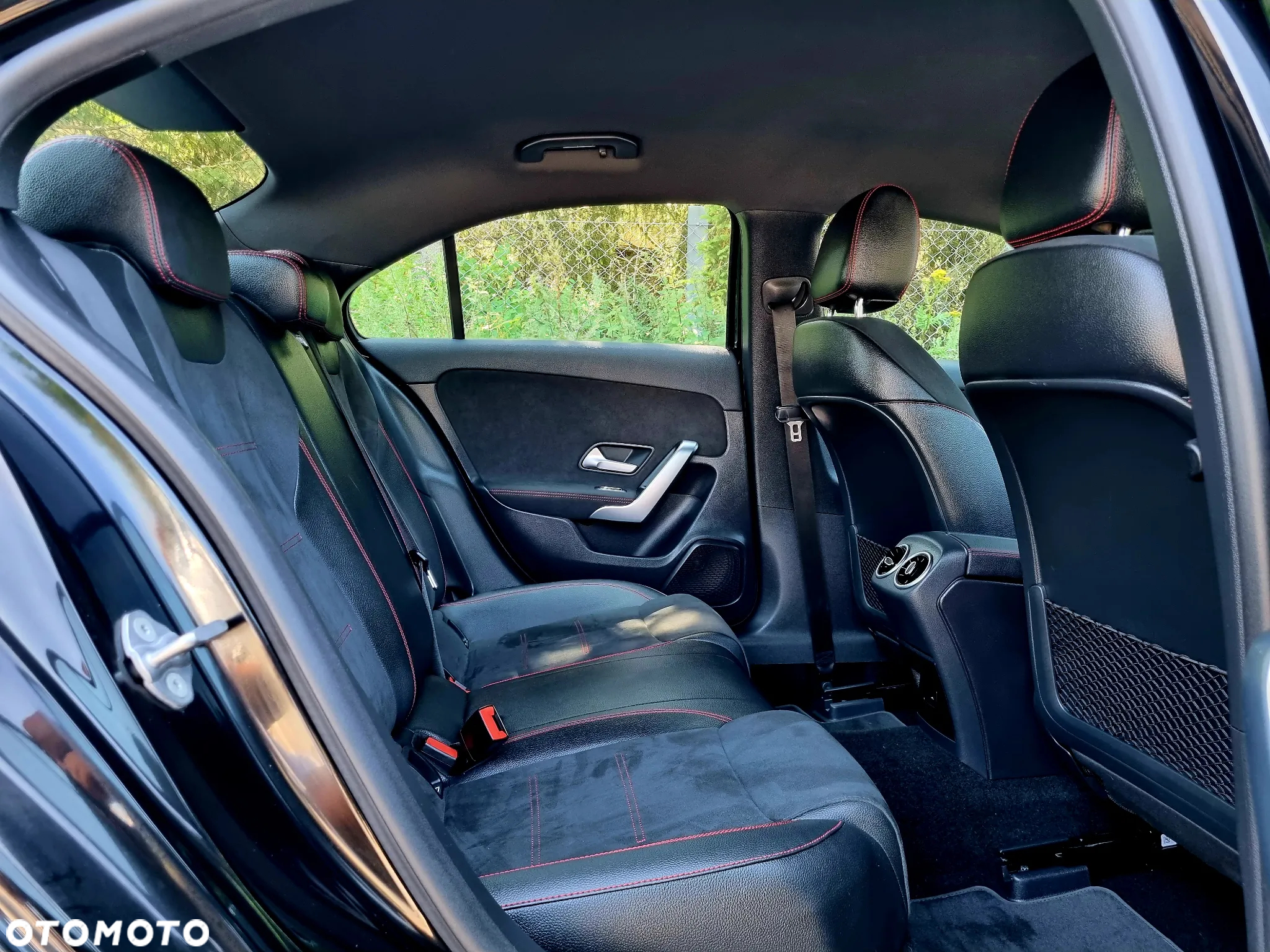 Mercedes-Benz Klasa A 200 d AMG Line 8G-DCT - 13