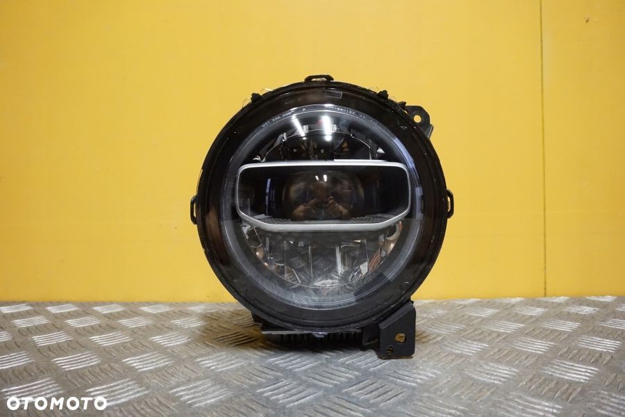 JEEP WRANGLER JL GLADIATOR 2018- REFLEKTOR LAMPA PERFORMANCE LED PRAWA USA - 1