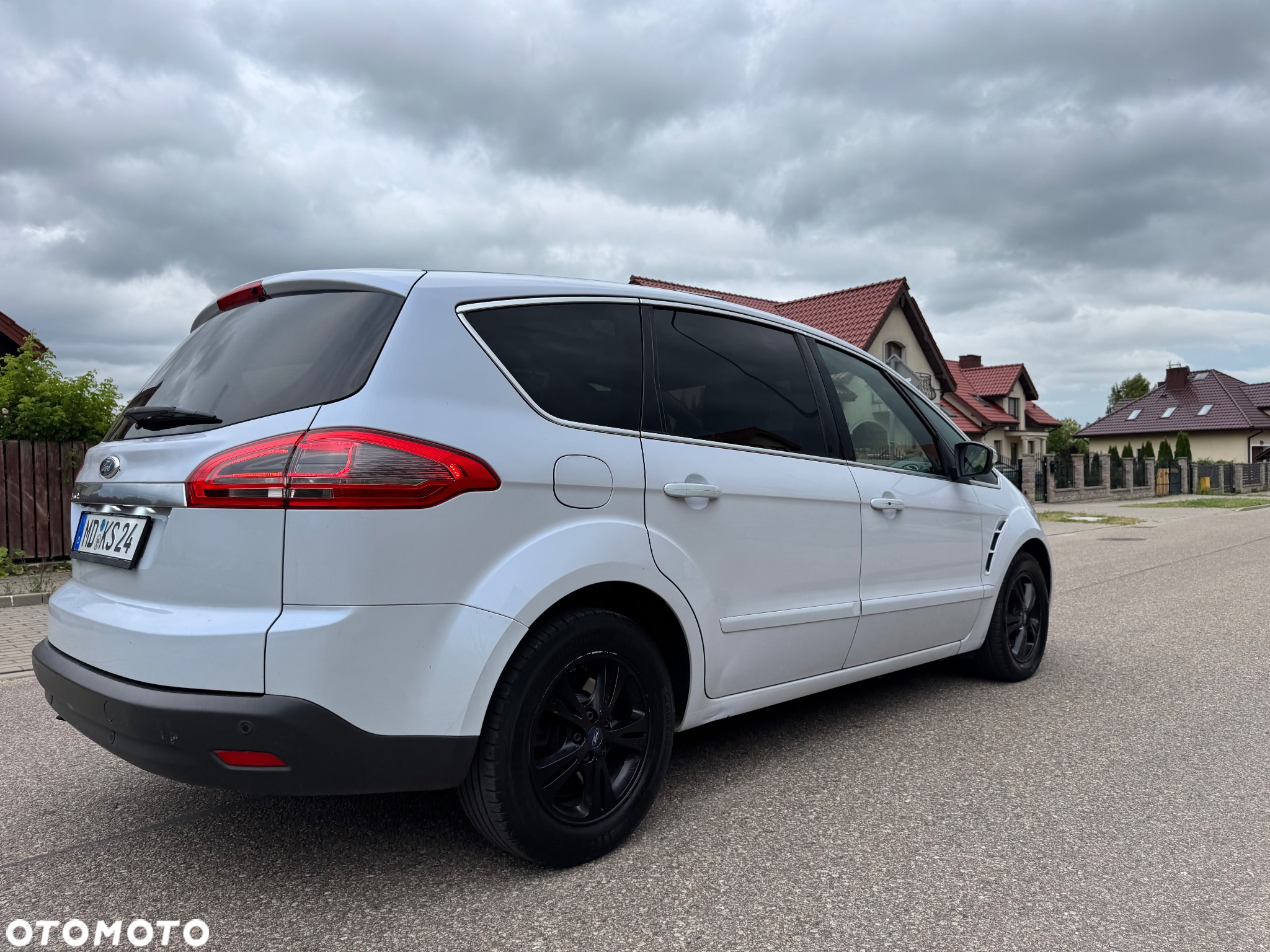 Ford S-Max 2.0 TDCi DPF Titanium - 13