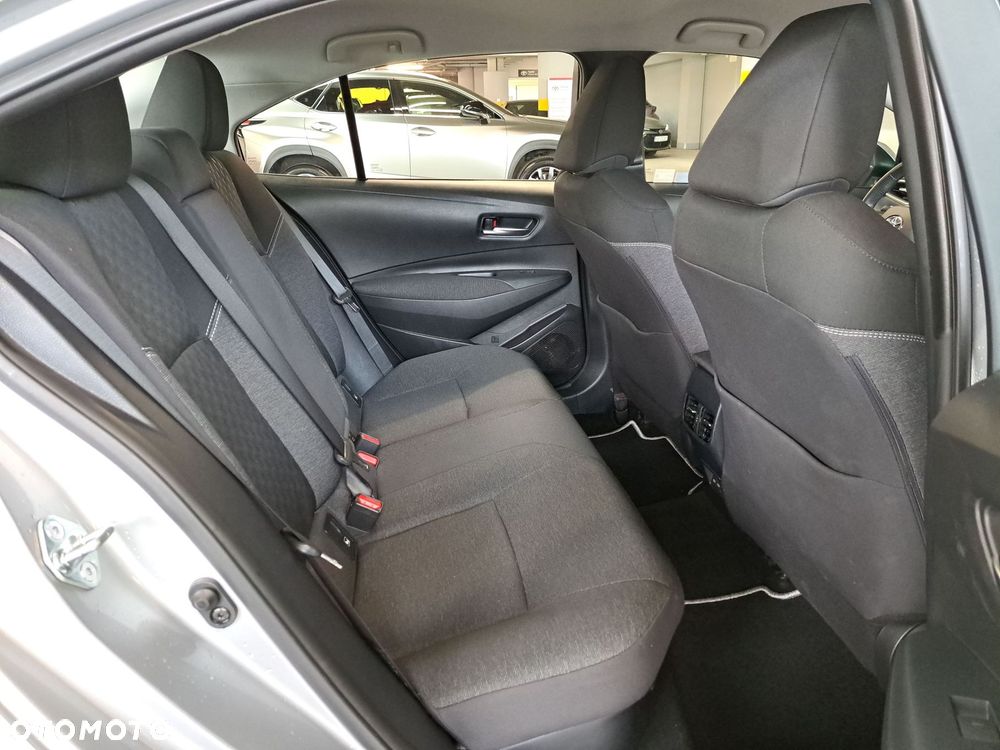Toyota Corolla 1.8 Hybrid Comfort - 15