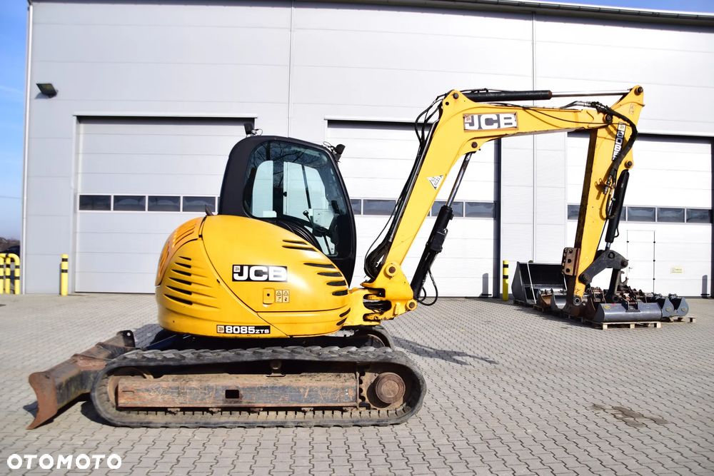 JCB 8085 ZTS - 11