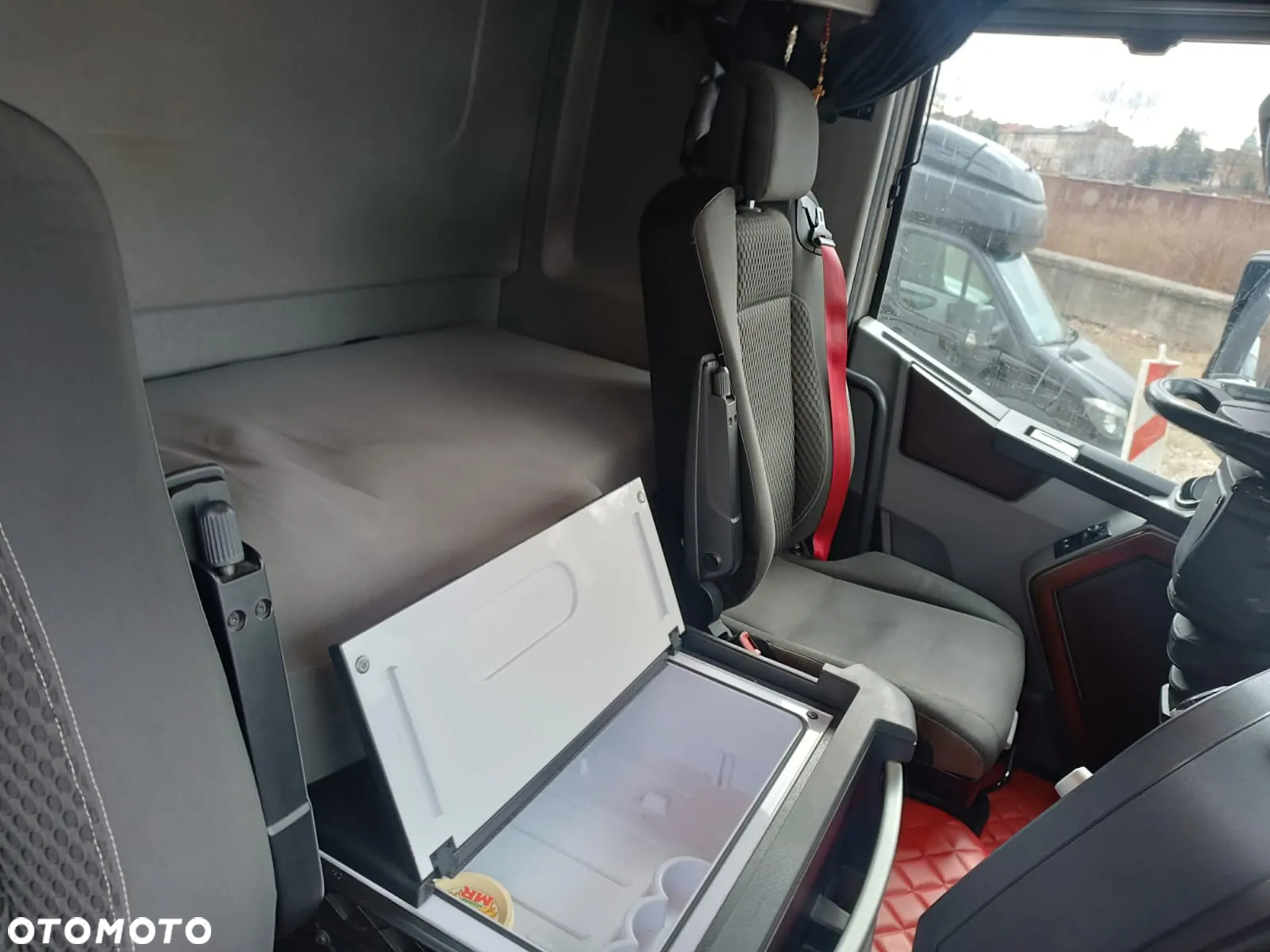 Renault T 380 Comfort, 125 Years Renault Truck - 16