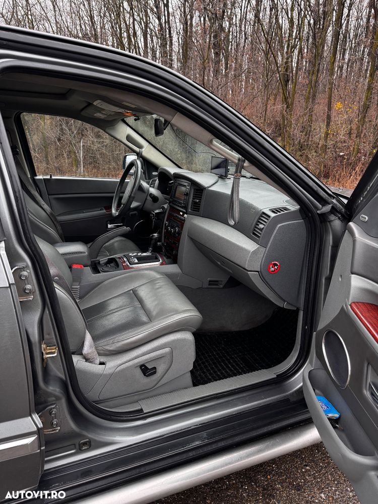 Jeep Grand Cherokee - 7