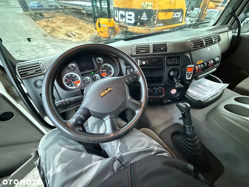 DAF Wumag WT 530 .DAF CF 85.360 - 7