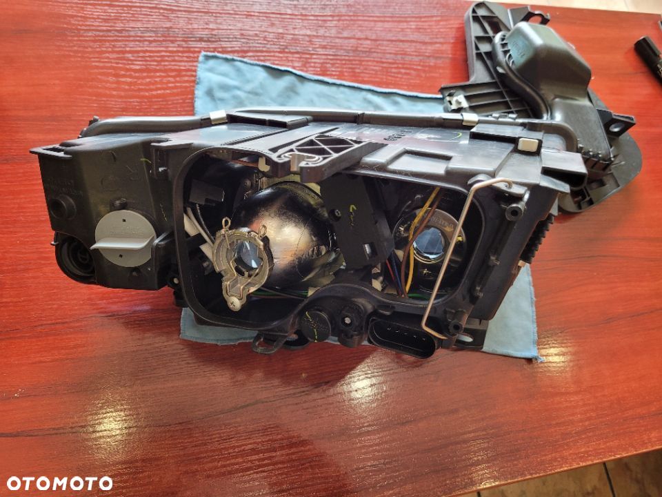 Audi A4 b6 małysz 00-04 Lampa prawy przód przednia prawa NOWA EUROPA - 2
