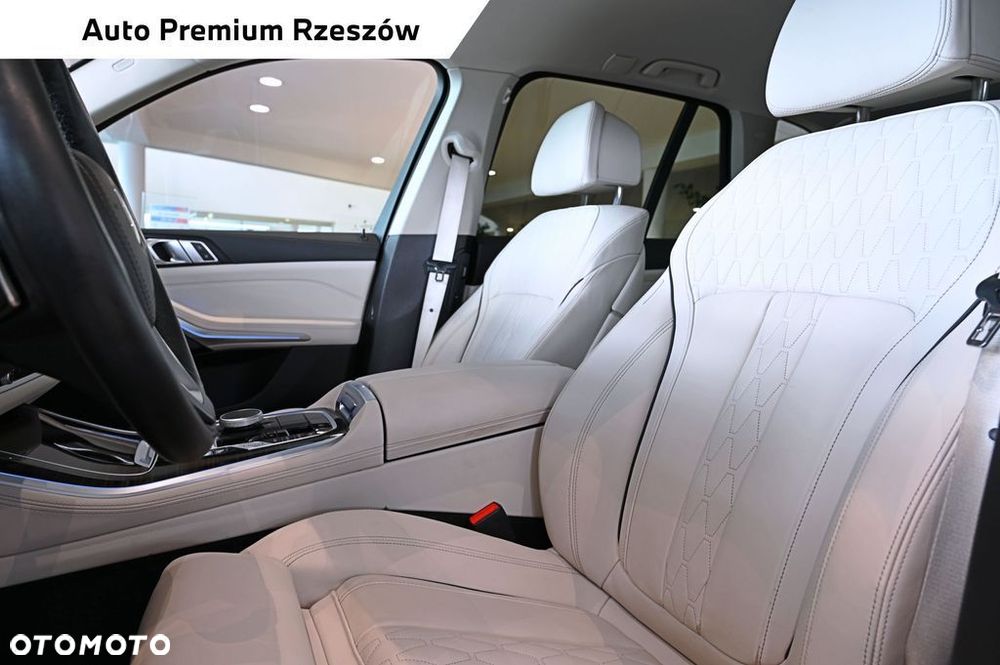 BMW X5 xDrive30d mHEV - 9
