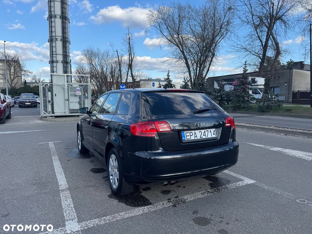 Audi A3 Sportback 2.0 TDI Ambiente - 7