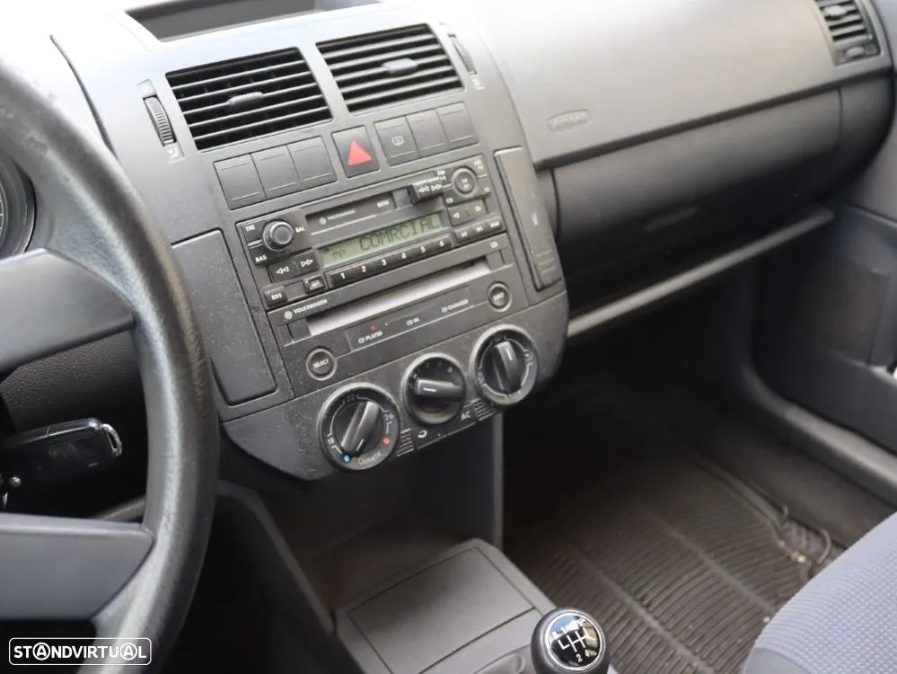 VW Polo 1.2 Confortline AC - 13