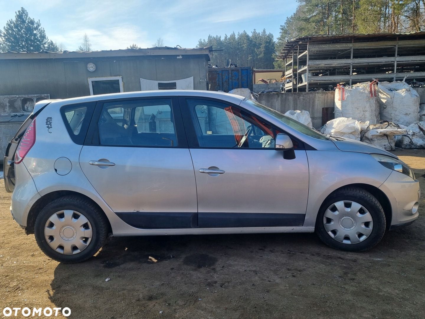 RENAULT MEGANE SCENIC III 09-16 2010 r. TED69 BŁOTNIK PRAWY PRZÓD PP * - 1