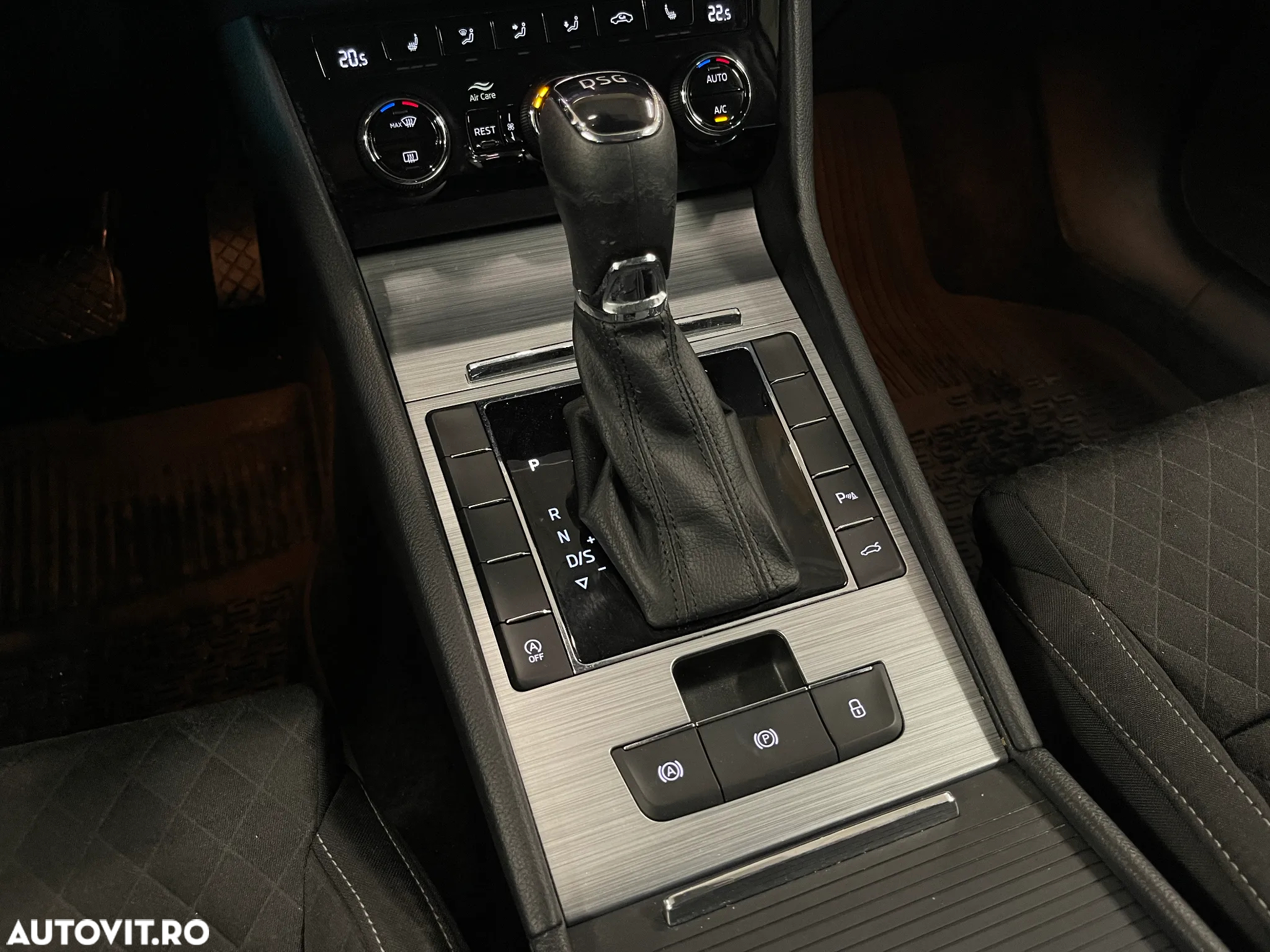 Skoda Superb 1.5 TSI DSG Ambition - 22