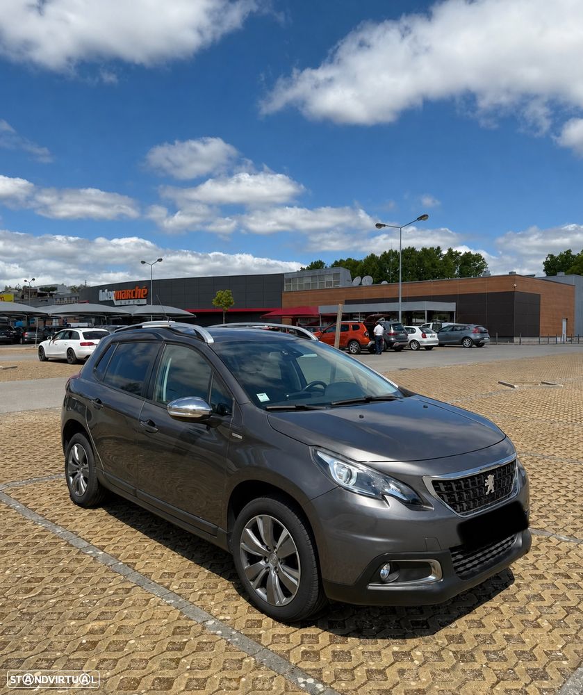 Peugeot 2008 1.2 PureTech Style - 1