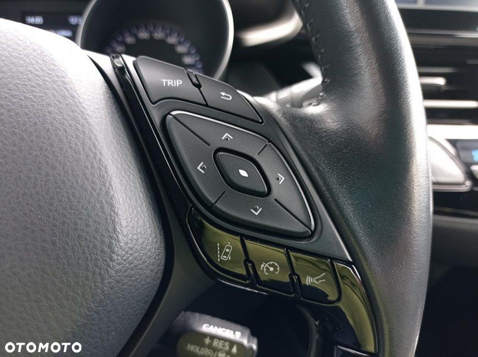 Toyota C-HR - 19