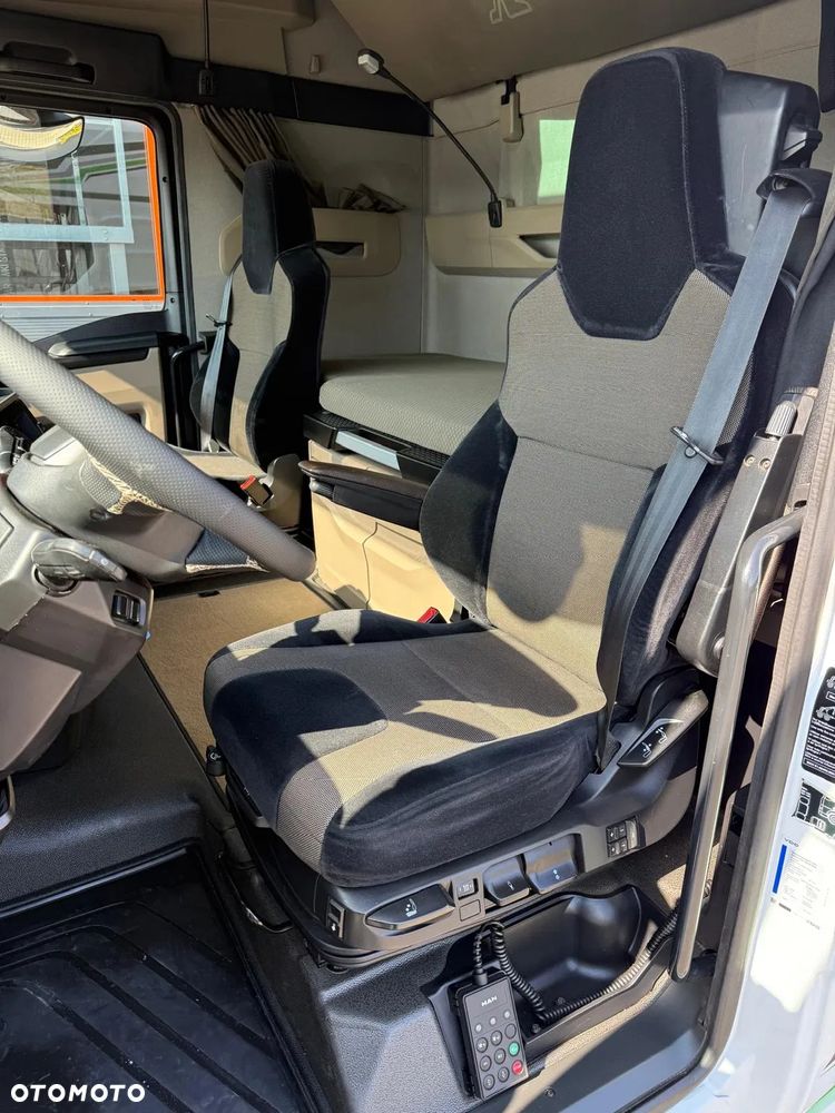 MAN TGX 26.510 chłodnia multitemperatura // 21 Epal // kabina XXL // Nowy model // 2 x łóżko // Carier Supra 950 Mt // E6 // 6x2 // kühlkoffer, refrigerated box, fridge - 23