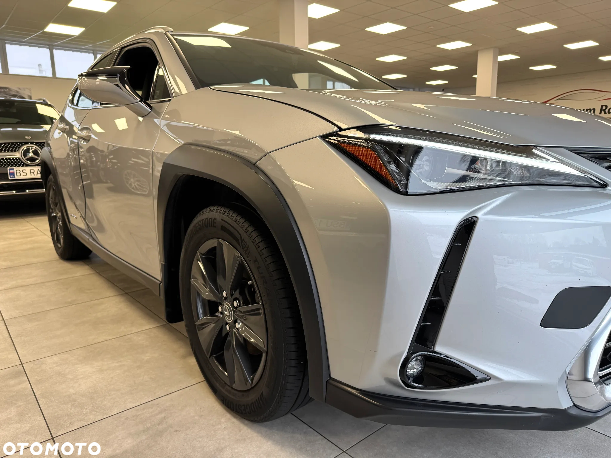 Lexus UX 200 Luxury Line - 23