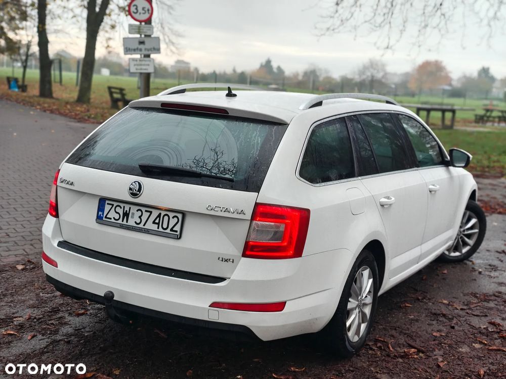 Skoda Octavia 2.0 TDI 4x4 Edition DSG - 3