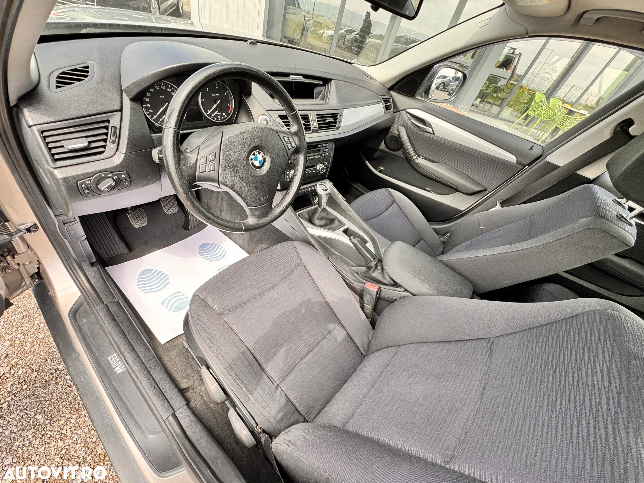BMW X1 xDrive20d - 13