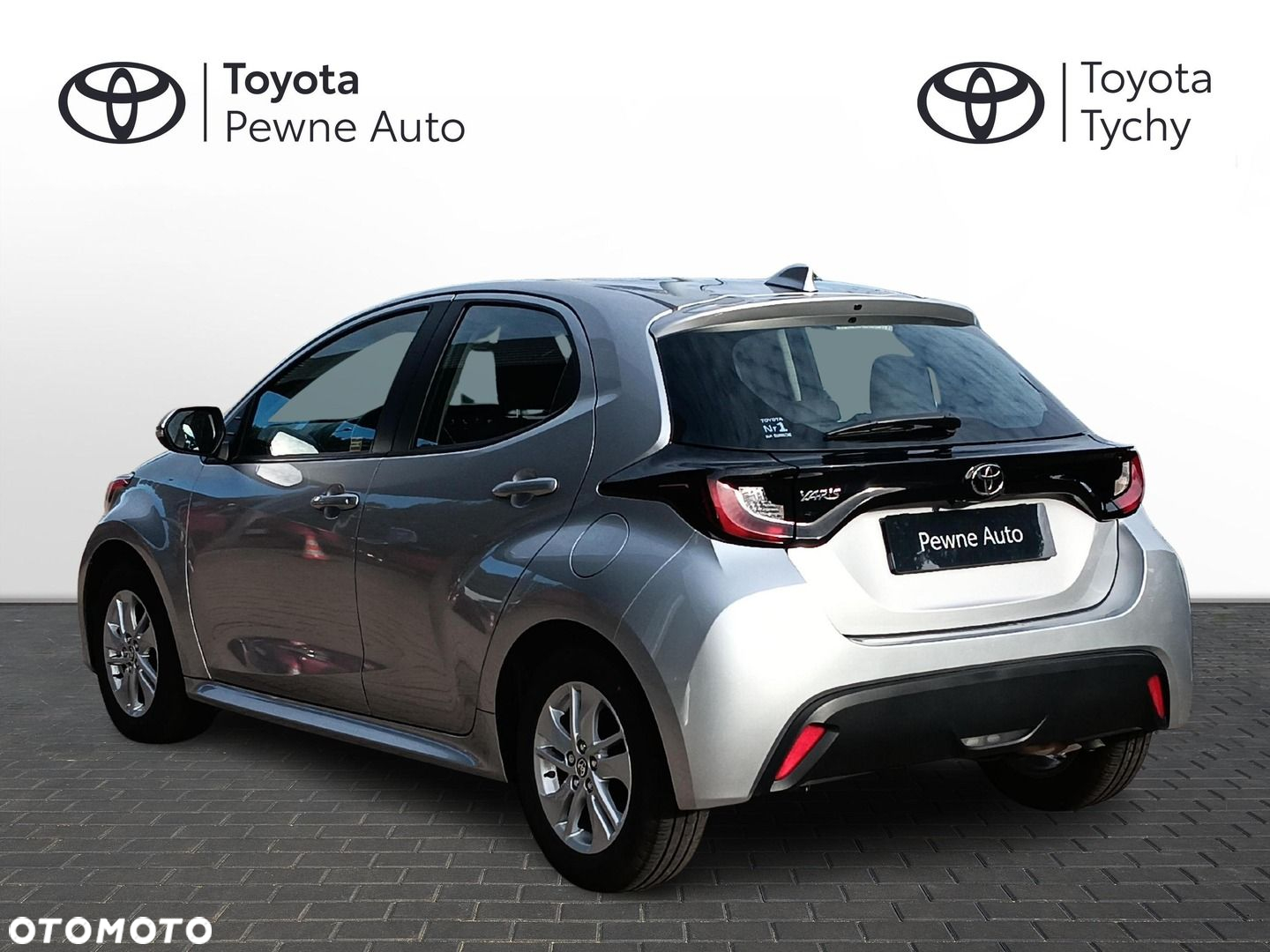 Toyota Yaris 1.5 Comfort - 2