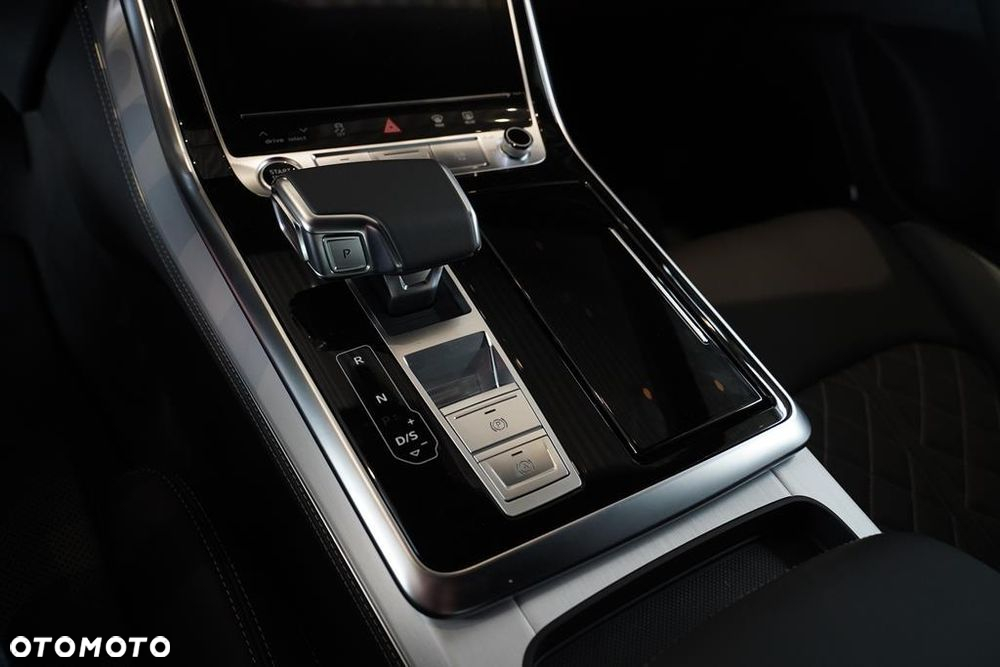 Audi Q8 50 TDI mHEV Quattro Tiptronic - 23
