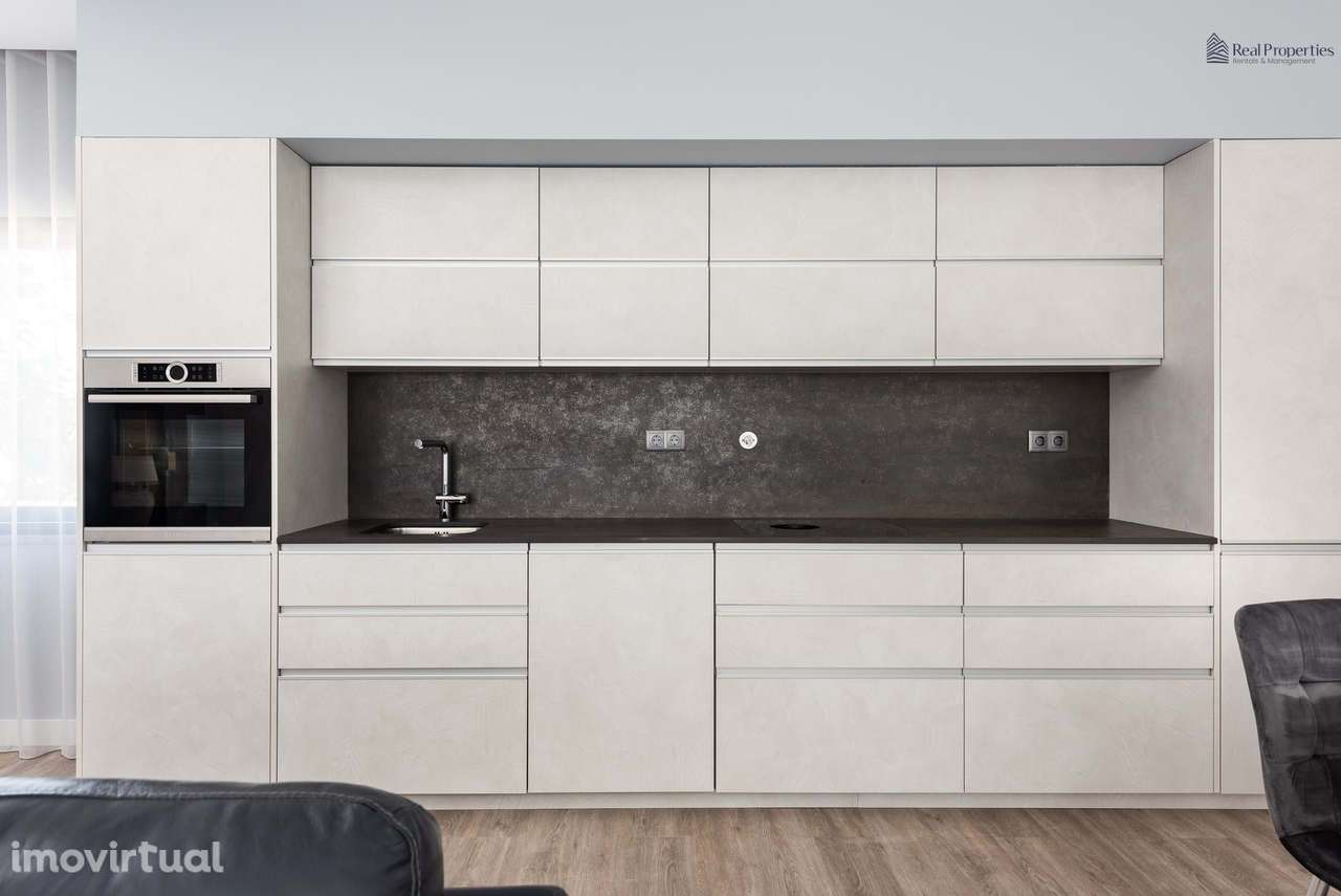 Moradia T3 com Piscina Privada a 5 Minutos das Praias de Olhos de Água - Grande imagem: 3/30