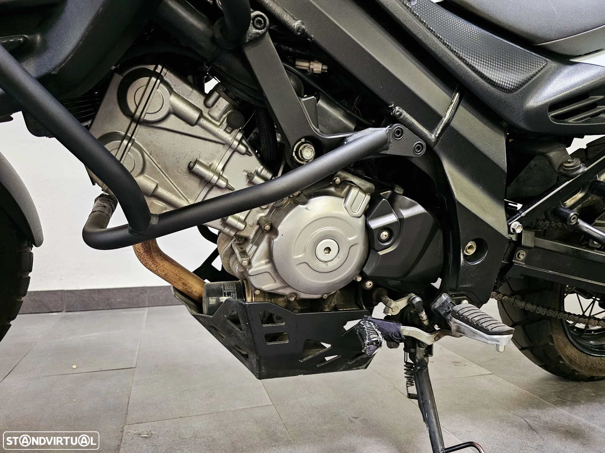 Suzuki DL V-Strom 650 - 25
