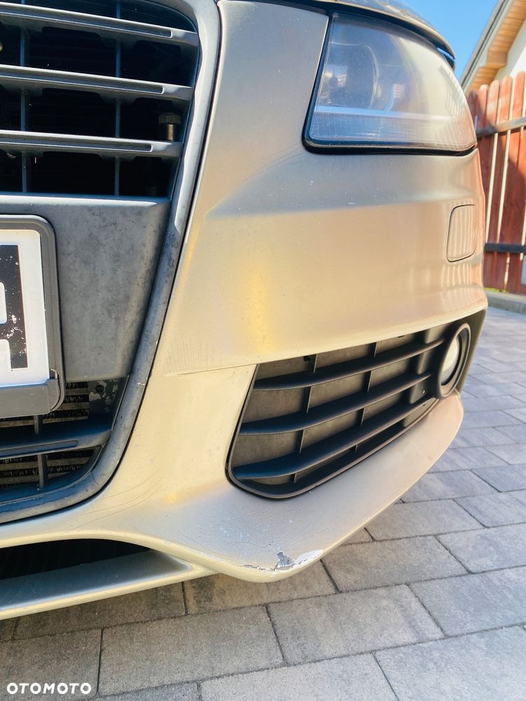 Audi A4 Avant 2.0 TDI DPF Ambiente - 16