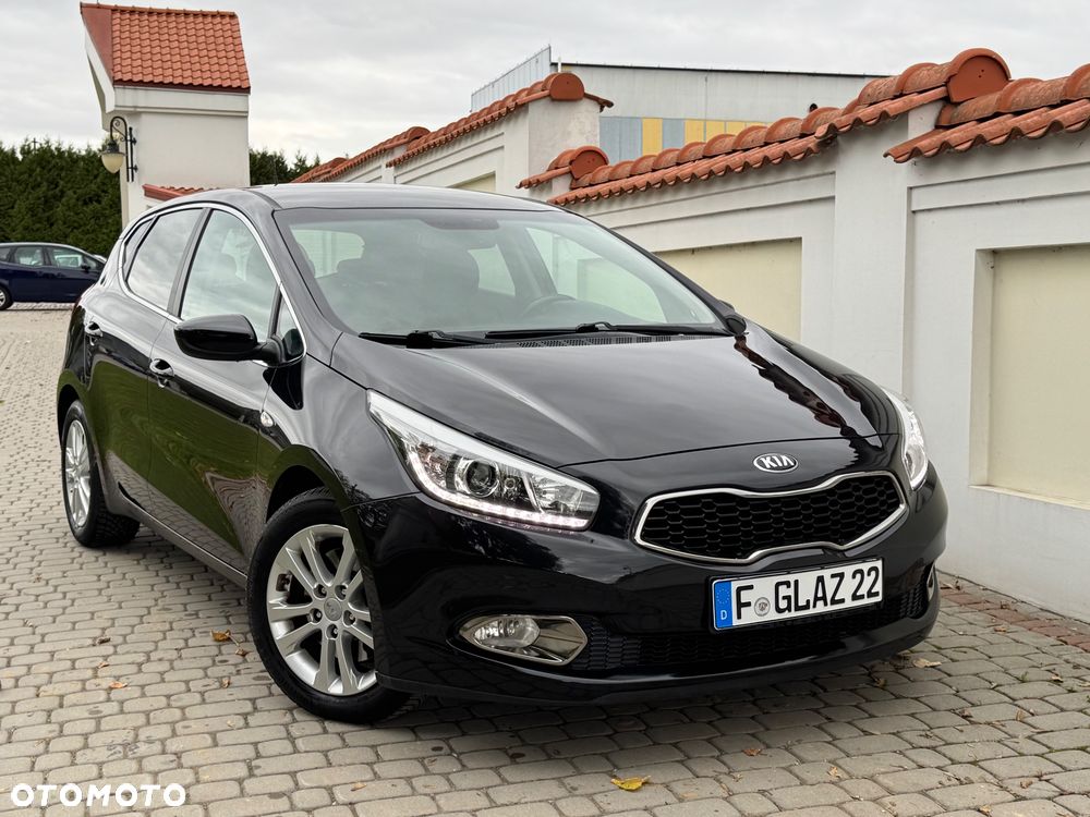 Kia Ceed 2015 photo 3