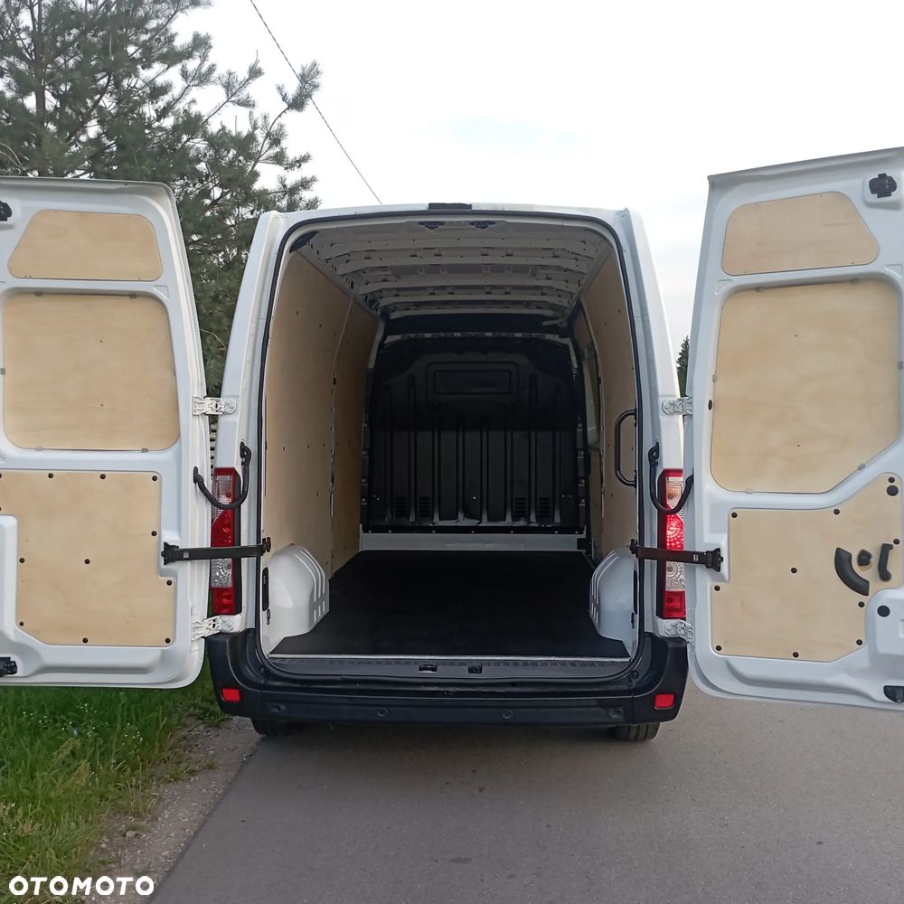 Renault Master - 18