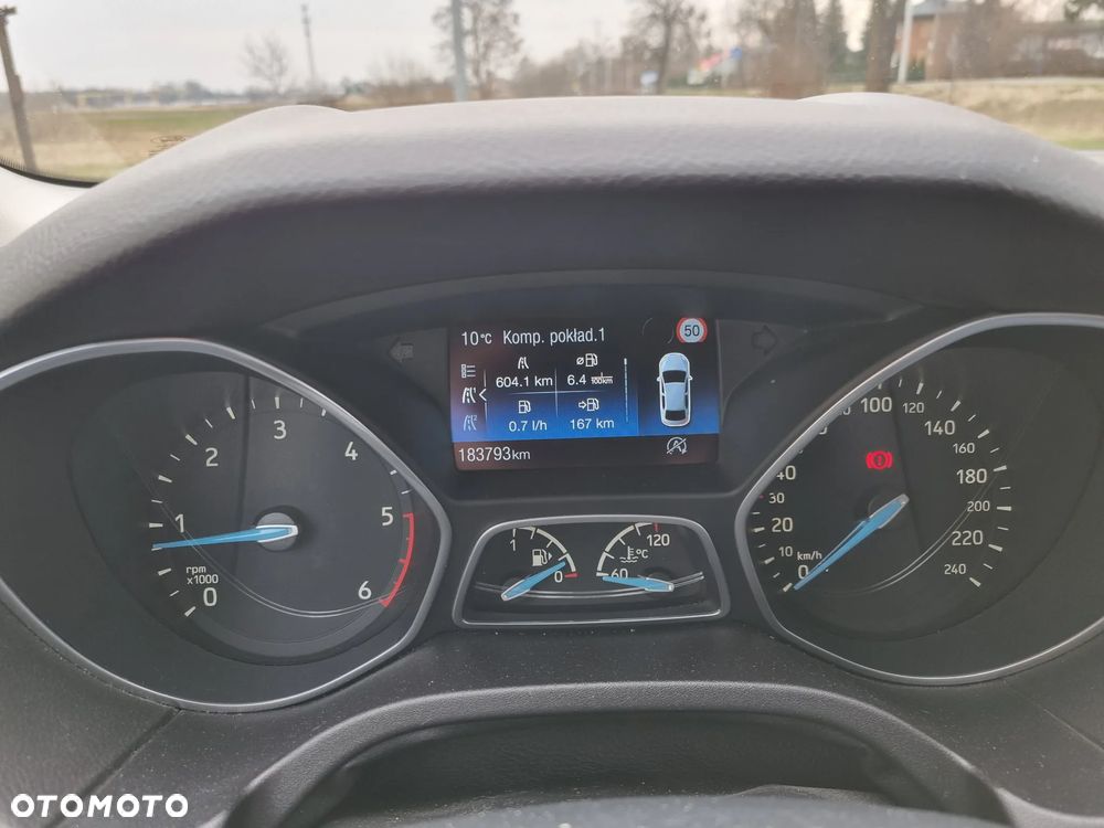 Ford Focus 2.0 TDCi Titanium ASS - 24
