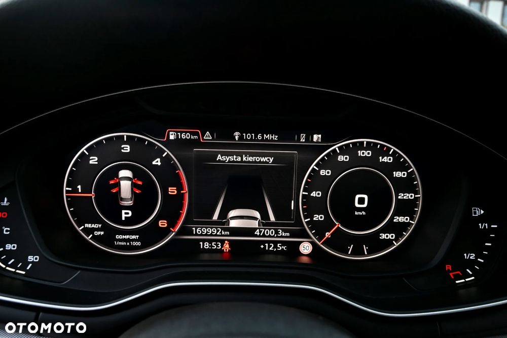 Audi A4 Avant 2.0 TDI Sport S tronic - 33