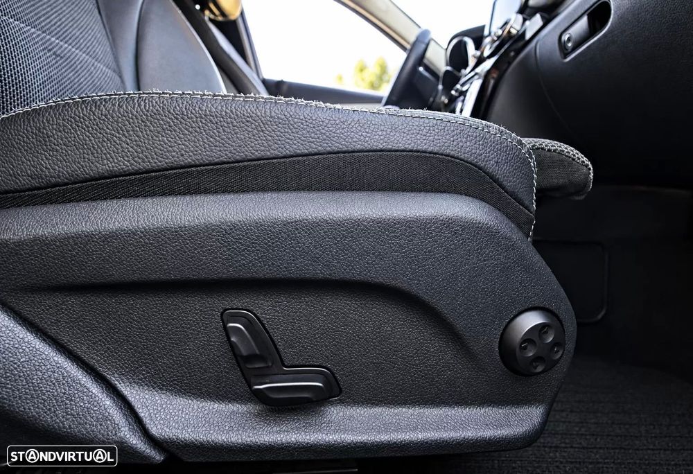 Mercedes-Benz C 200 BlueTEC Avantgarde - 36