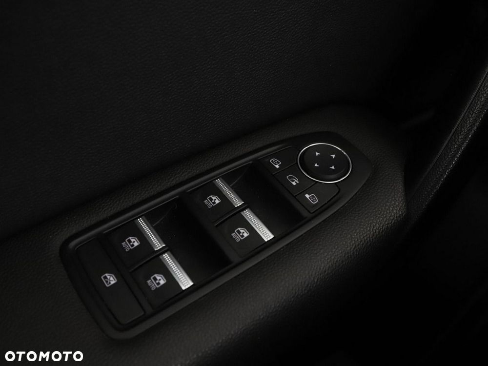 Renault Captur E-TECH 160 INTENS - 39
