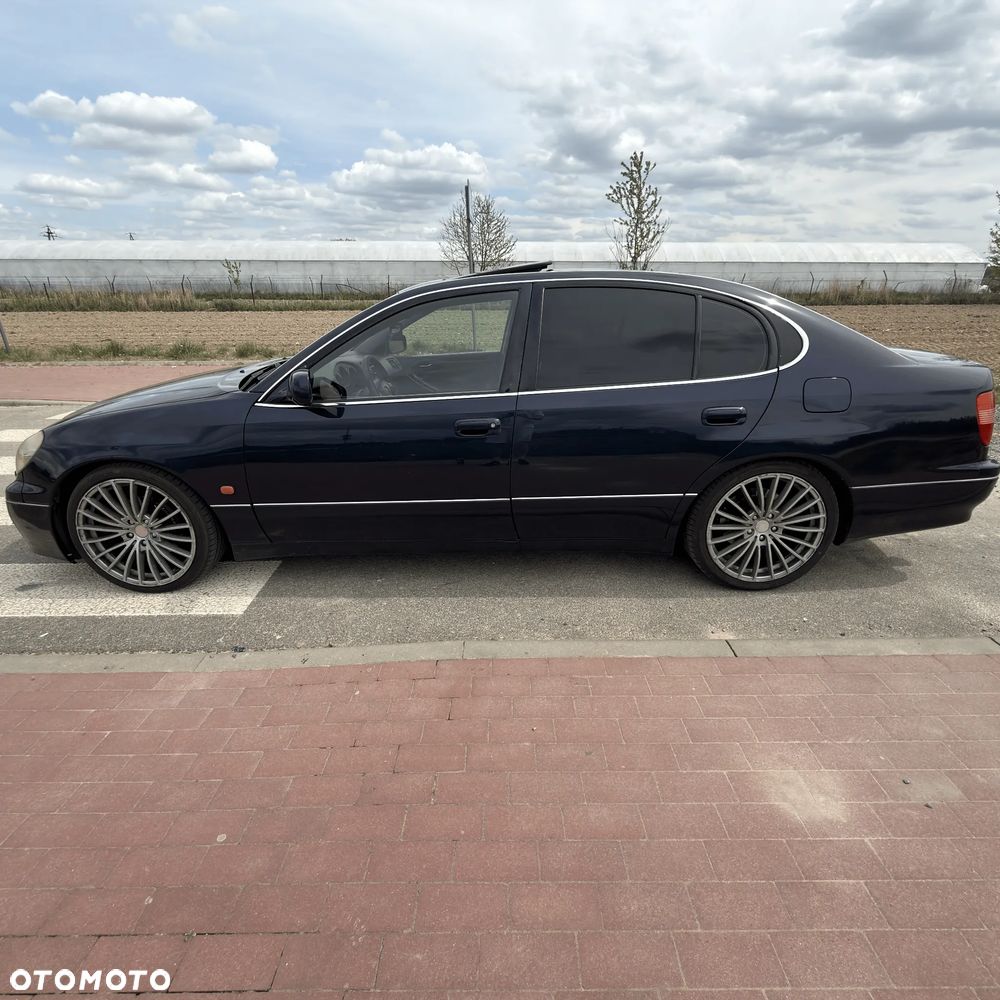 Lexus GS - 3