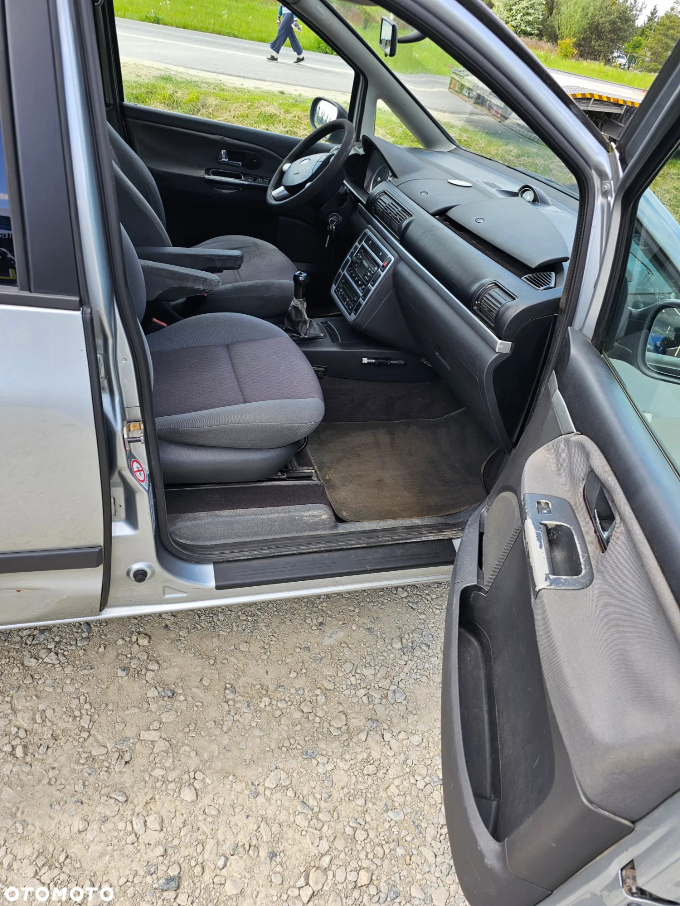 Ford Galaxy - 9