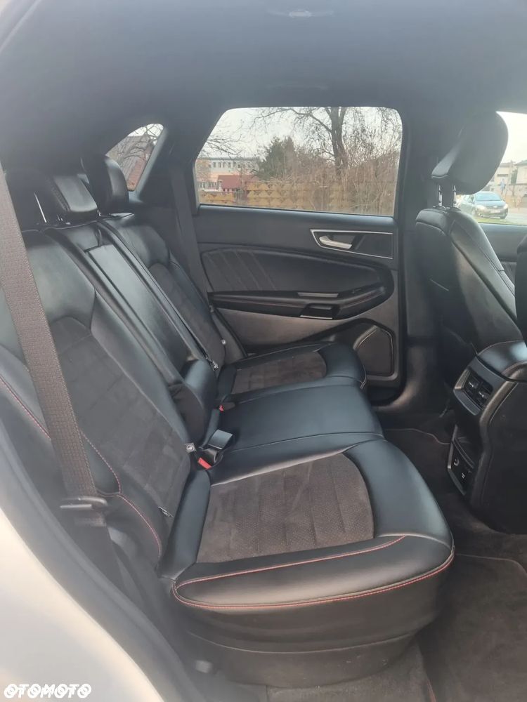 Ford Edge - 22