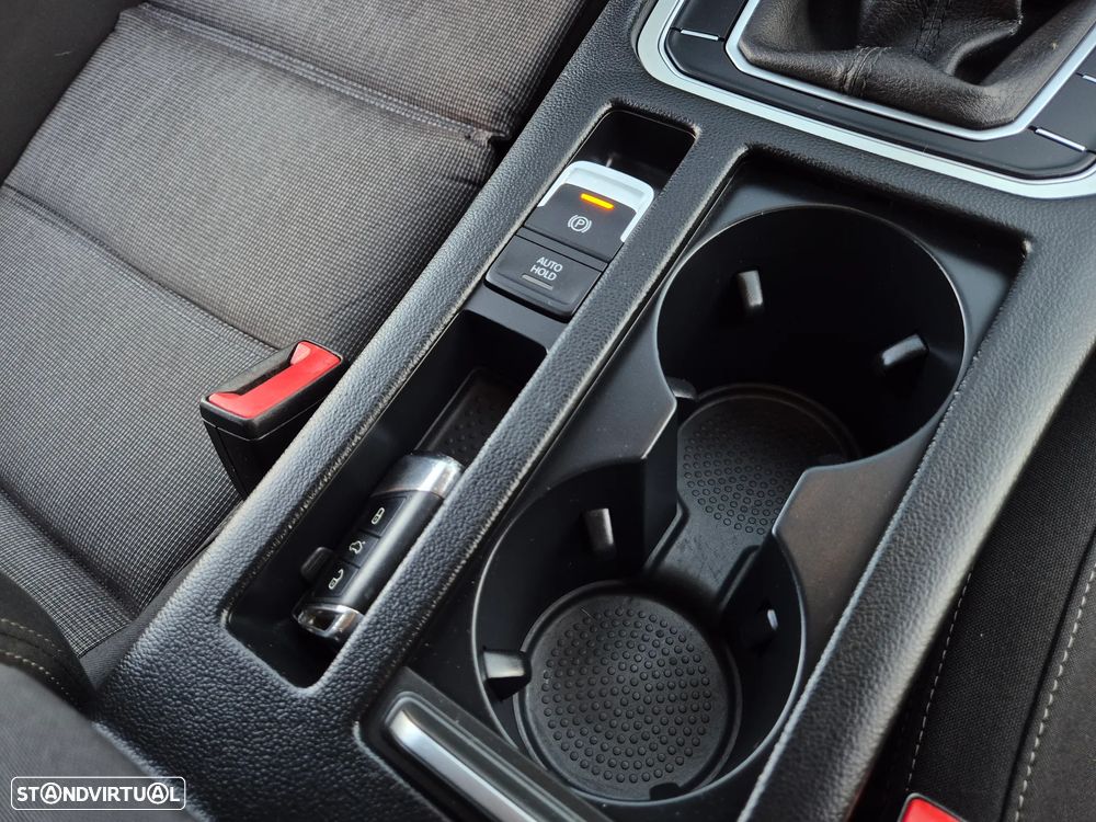 VW Passat Variant 2.0 TDI Confortline - 40