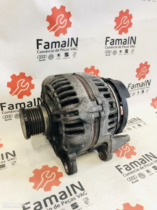 Alternador AUDI A4 B8 / 03G903016E - 2