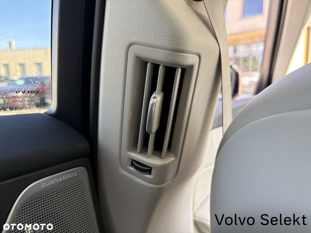 Volvo XC 60 - 28