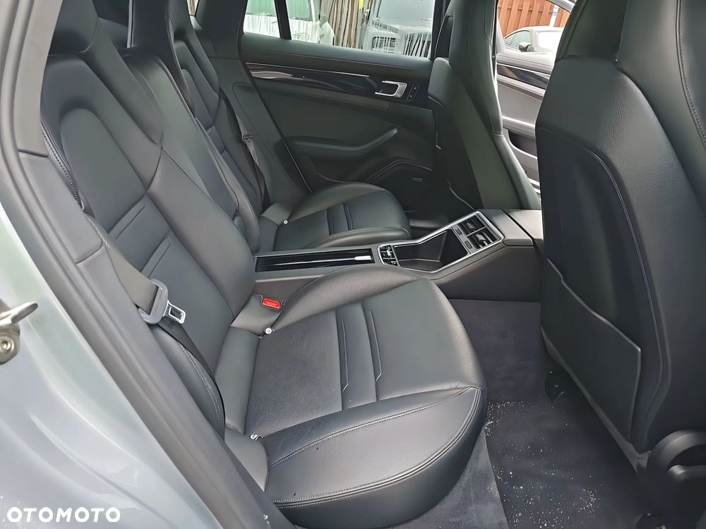 Porsche Panamera 4 Edition 10 Jahre - 12