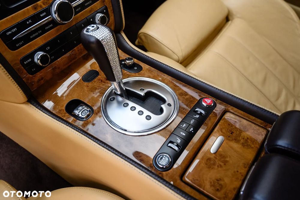 Bentley Continental GT - 31