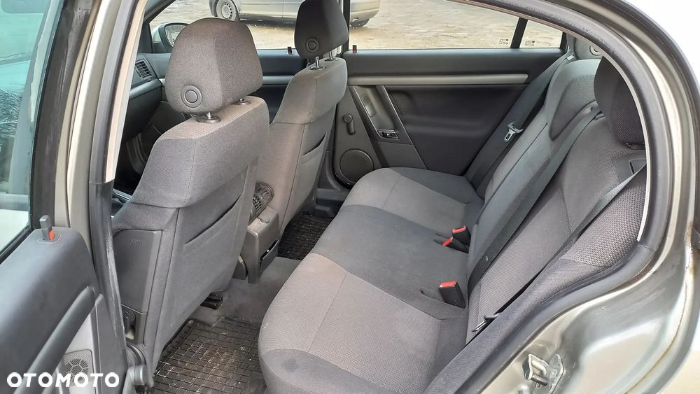 Opel Vectra 2.0 DTI Comfort - 10