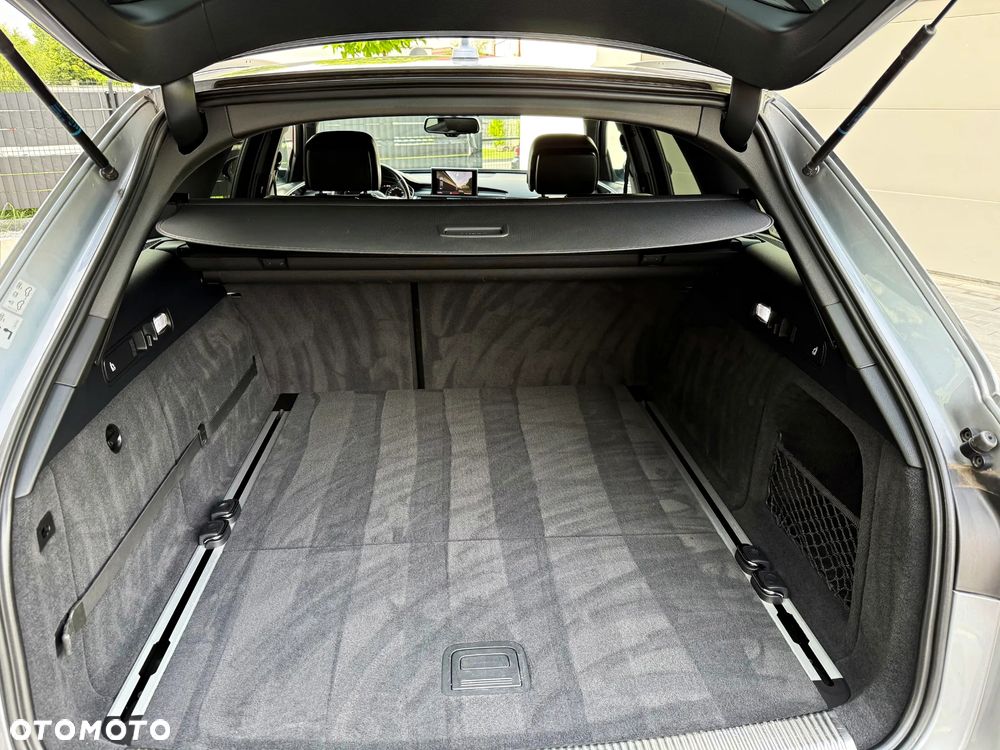 Audi A6 Avant 2.0 TDI quattro S tronic - 29