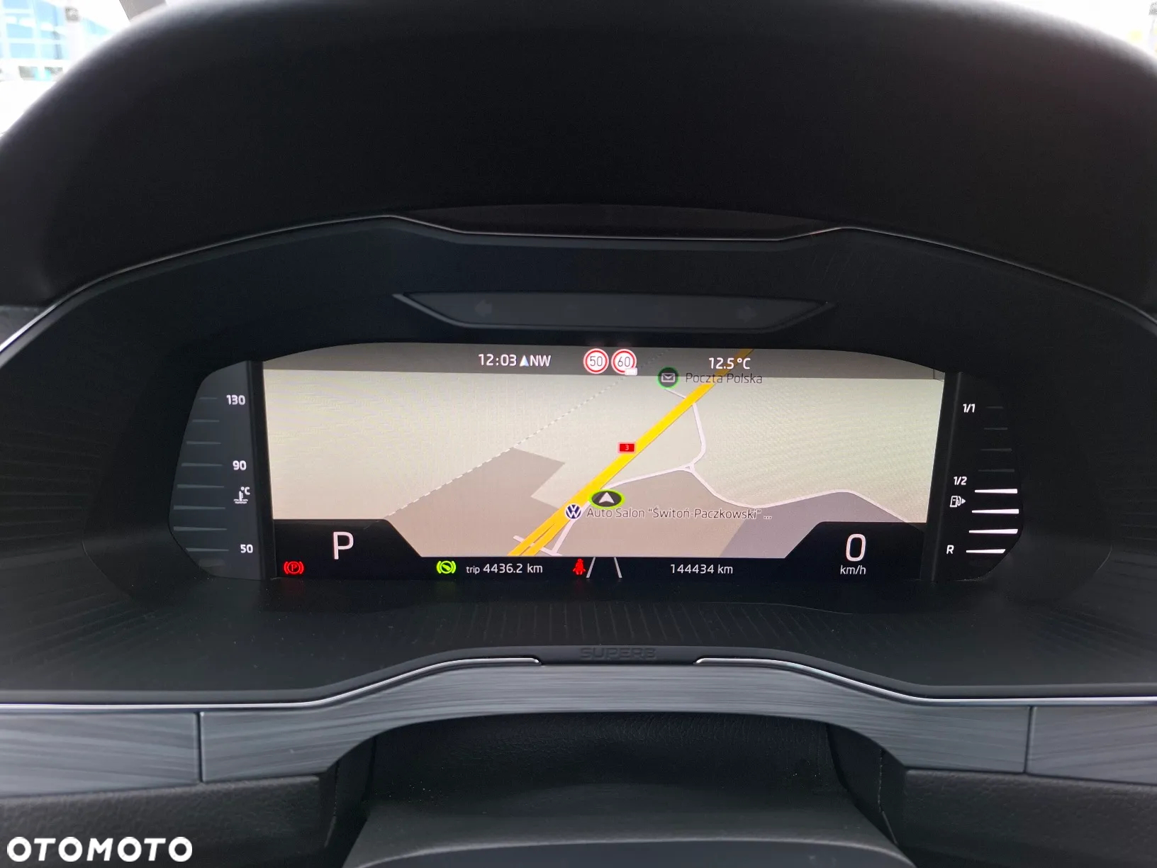 Skoda Superb Combi 2.0 TDI DSG Ambition - 19