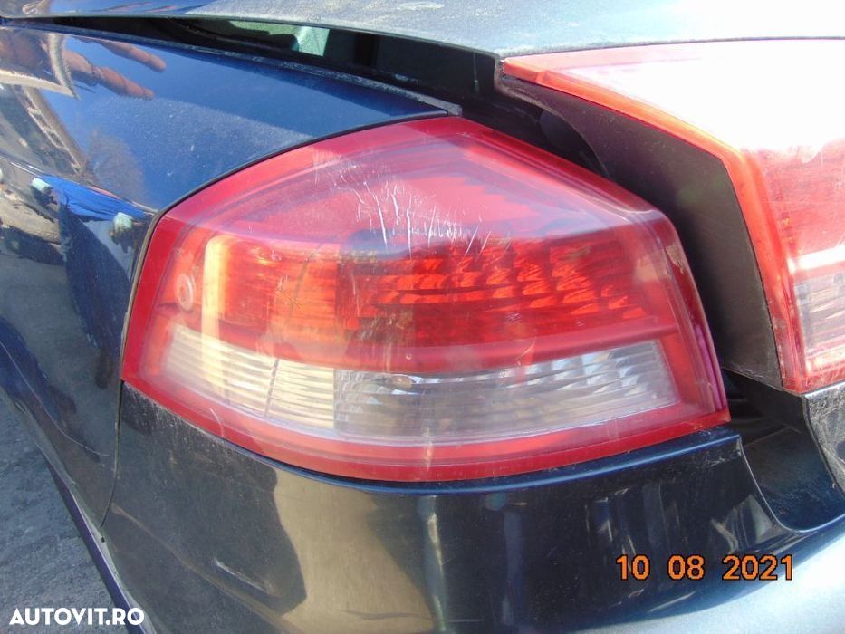 Stop Renault Velsatis lampa spate tripla stanga dreapta aripa haion ve - 2