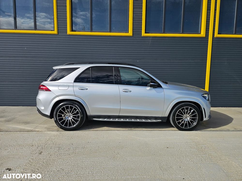 Mercedes-Benz GLE 300 d 4Matic 9G-TRONIC AMG Line - 3